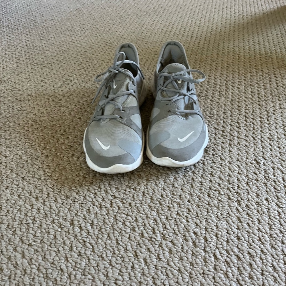 Nike Free - Picture 2 of 7
